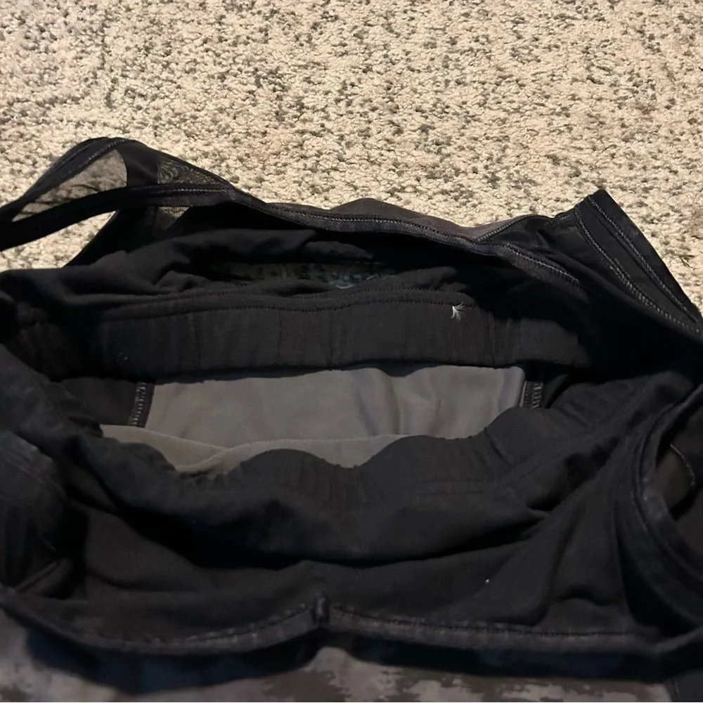 Alo Yoga Black & Gray Camo Athletic Tank Top Size Small